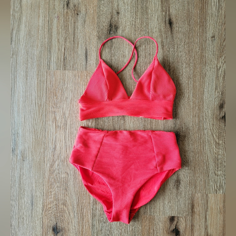 NWOT H&M ladies size Small red high waisted bikini